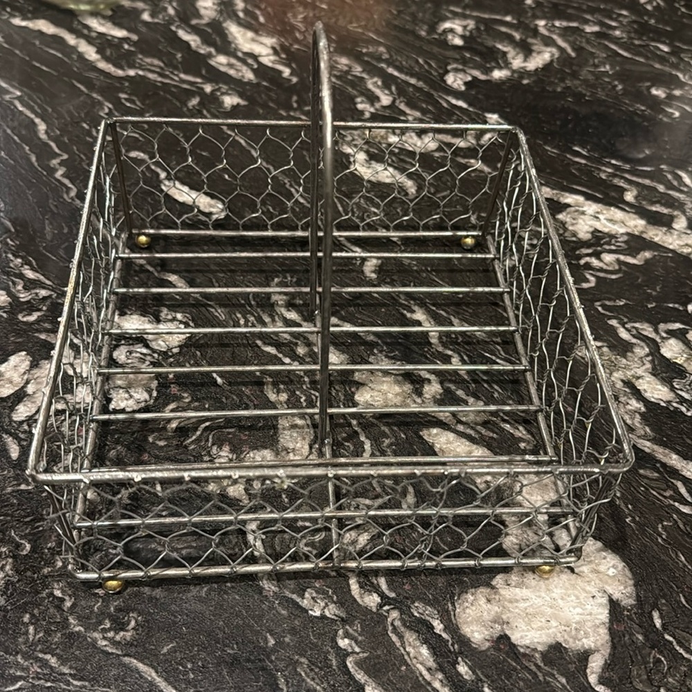 Farmhouse napkin/utensil carrier